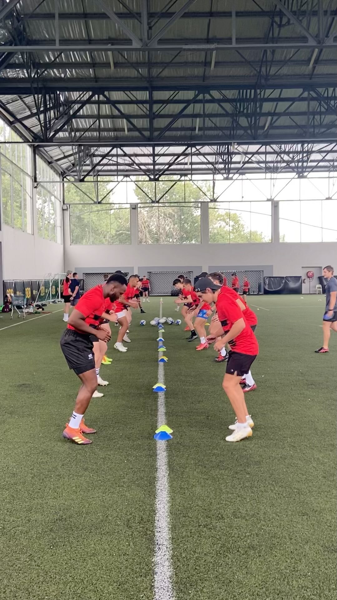 First-skills-session-for-the-SAS-7s-players.jpg